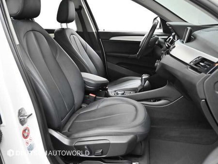 BMW X1 — photo 10