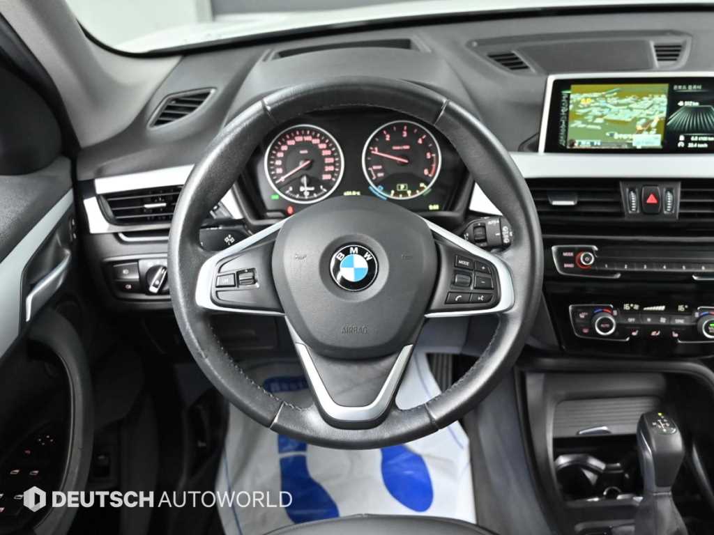 BMW X1 — photo 13