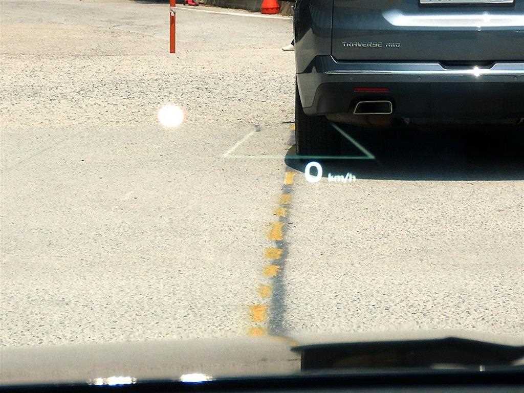 Kia Carnival — photo 11