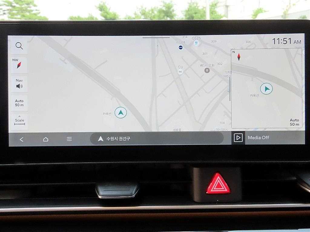 Kia Carnival — photo 14