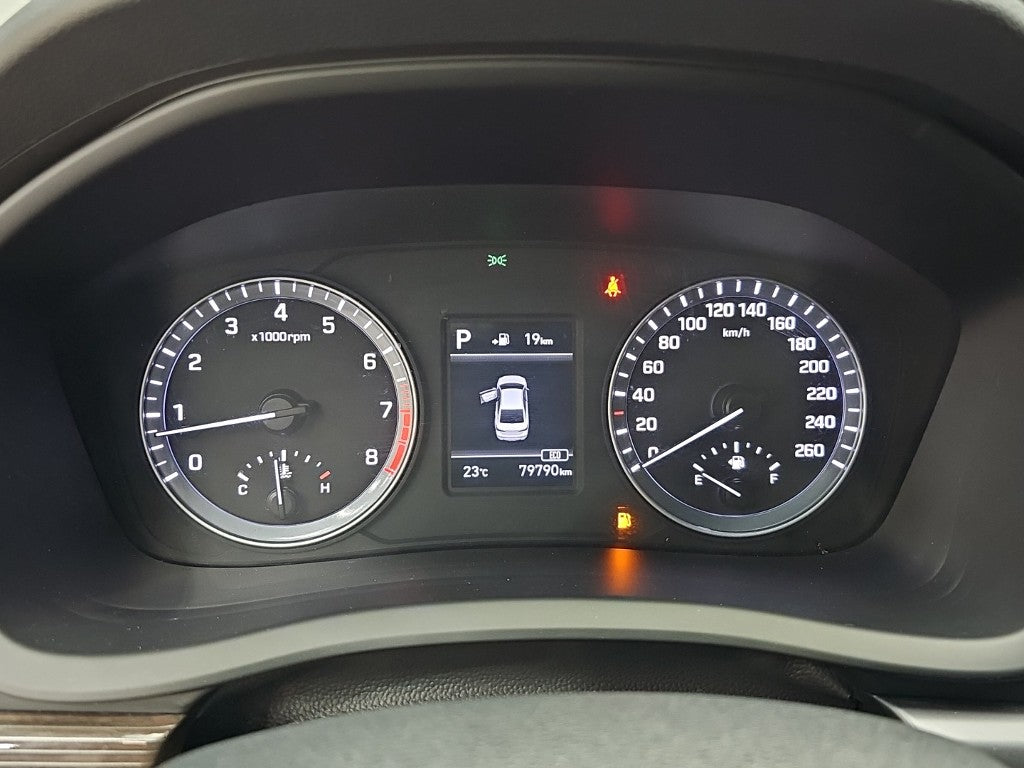 Hyundai Sonata — photo 06