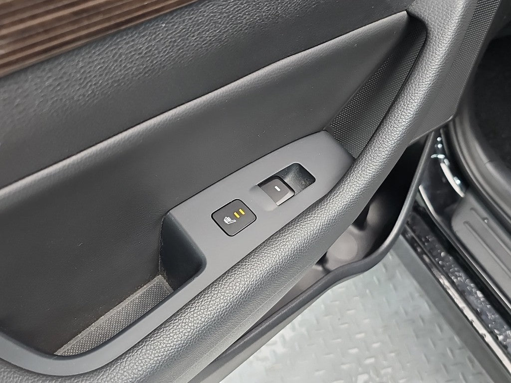 Hyundai Sonata — photo 14
