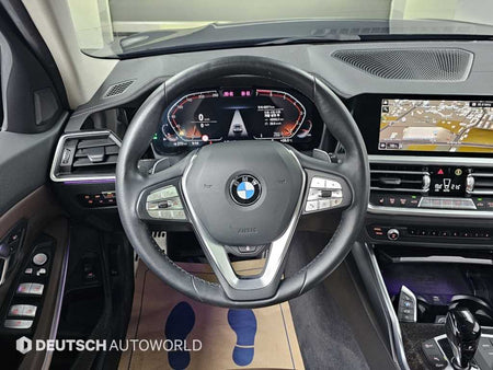 BMW 3-Series — photo 13