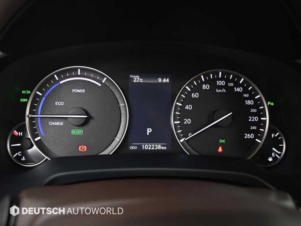 Lexus RX — photo 08