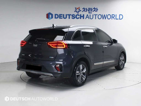 Kia Niro — photo 02