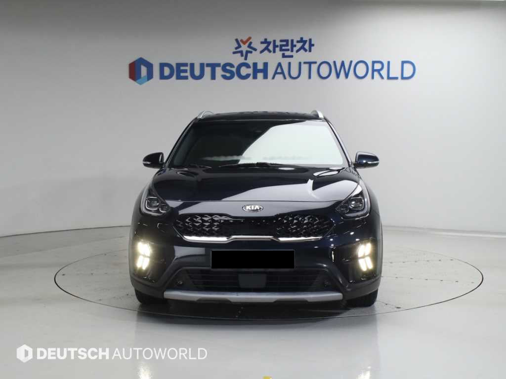 Kia Niro — photo 03