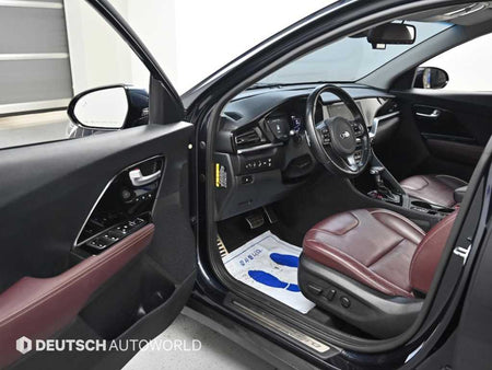 Kia Niro — photo 11