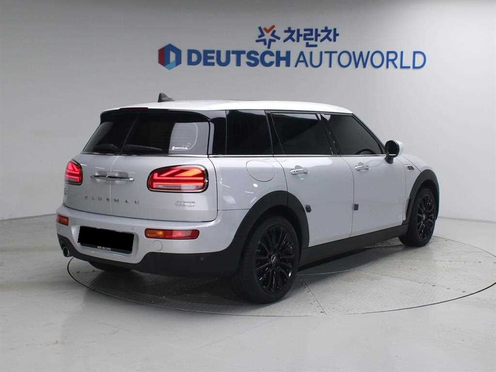 Mini Clubman — photo 02