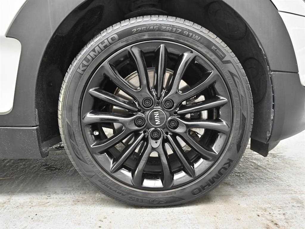 Mini Clubman — photo 05