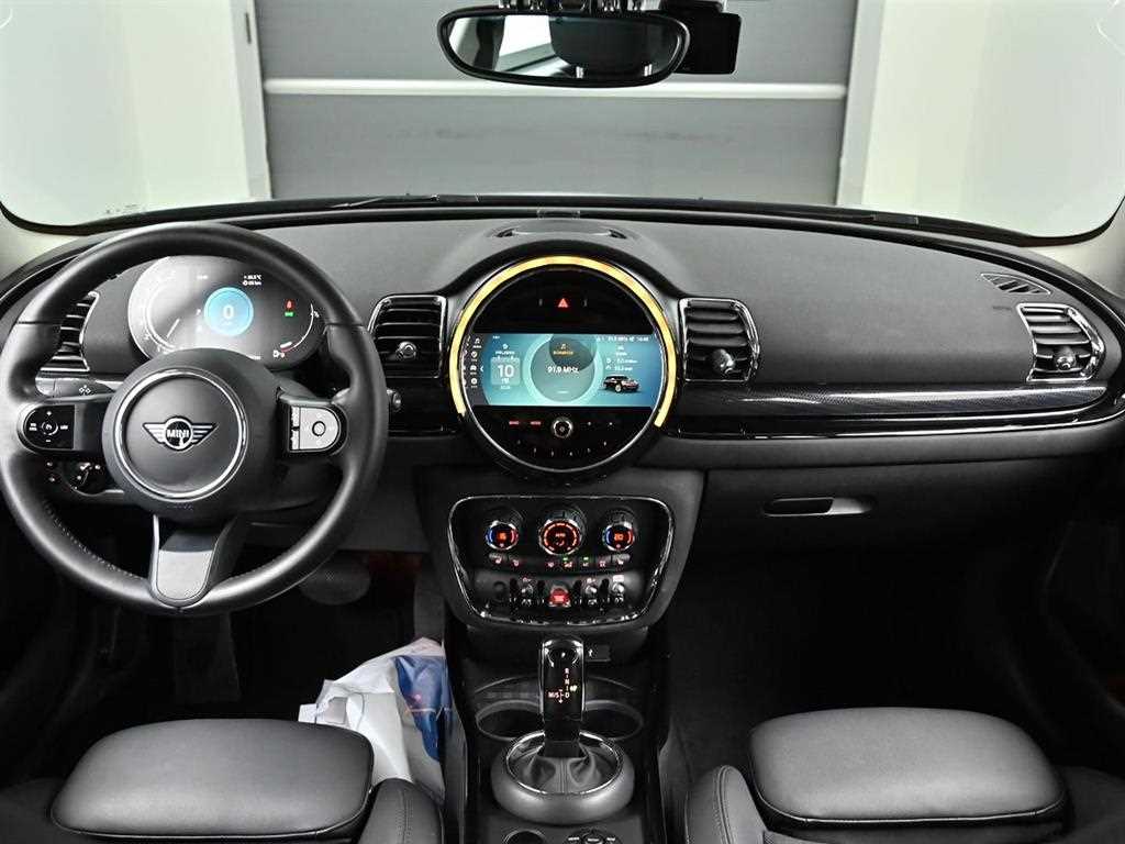 Mini Clubman — photo 07