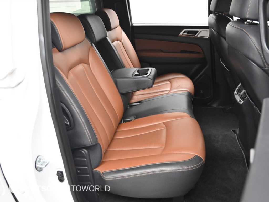 KGM Rexton Sports — photo 12