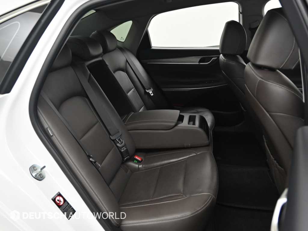 Hyundai Grandeur — photo 12