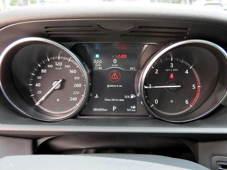 Land Rover Discovery — photo 09