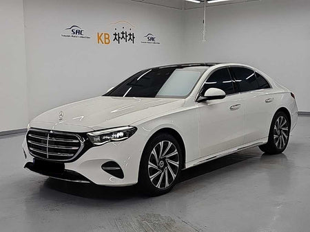 Mercedes-Benz E-Class — photo 01