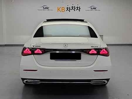 Mercedes-Benz E-Class — photo 03