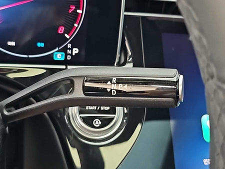 Mercedes-Benz E-Class — photo 08