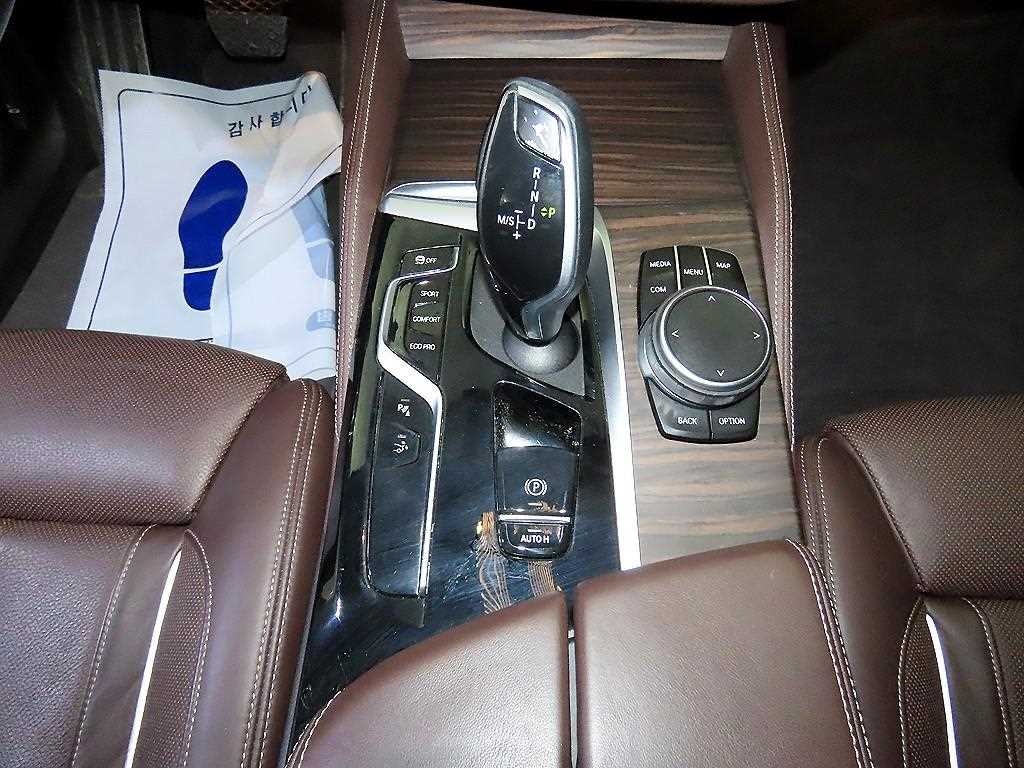 BMW Gran Turismo — photo 12