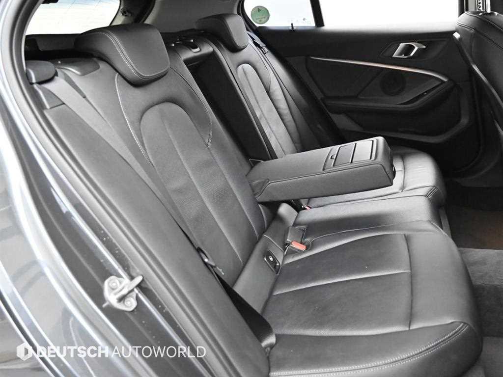 BMW 1-Series — photo 12