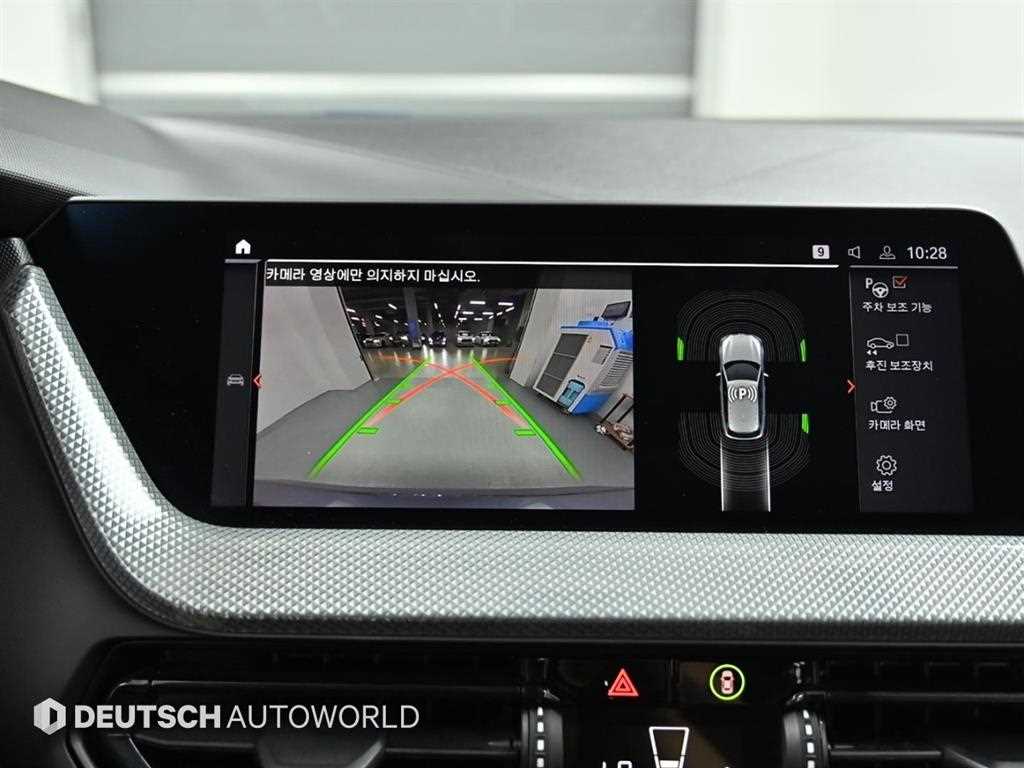 BMW 1-Series — photo 15
