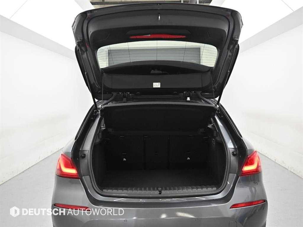 BMW 1-Series — photo 19