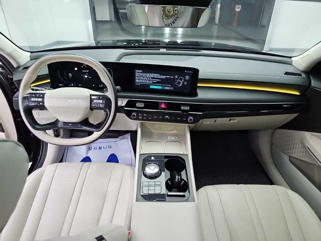 Kia K8 — photo 07