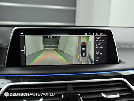 BMW 7-Series — photo 15