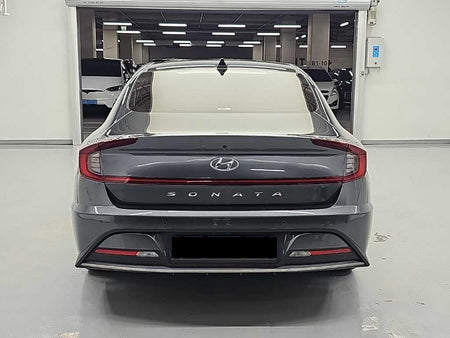 Hyundai Sonata — photo 03
