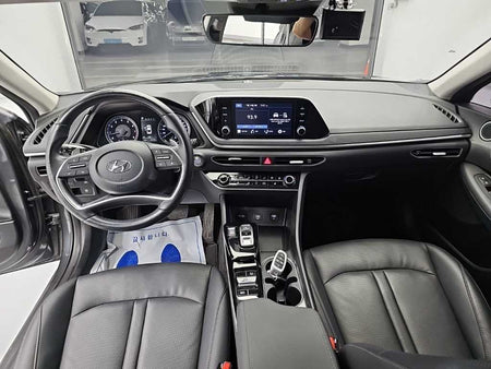Hyundai Sonata — photo 07