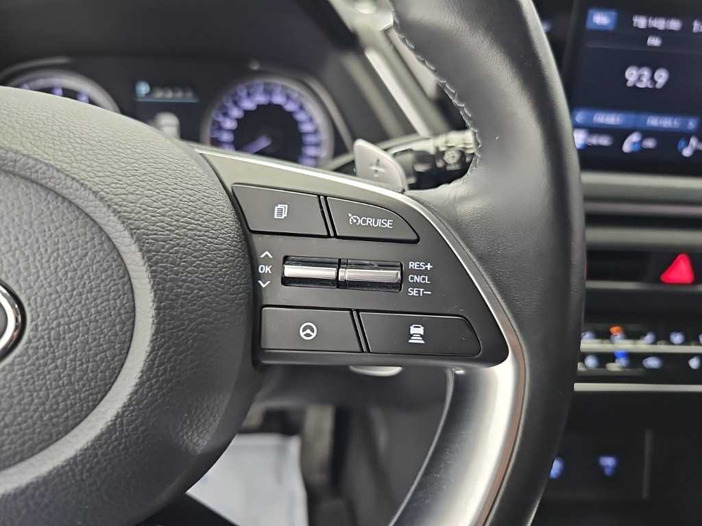 Hyundai Sonata — photo 16