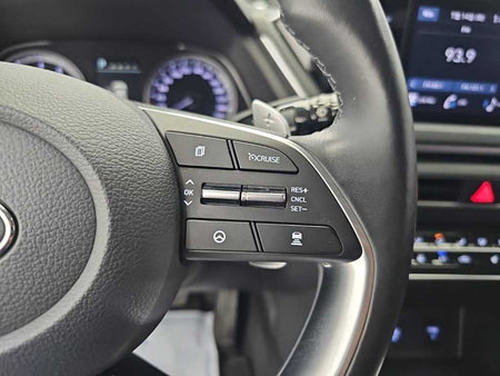 Hyundai Sonata — photo 16