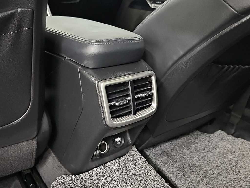 Kia K5 — photo 13