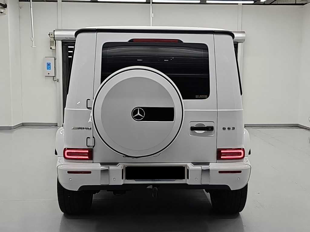 Mercedes-Benz G-Class — photo 02
