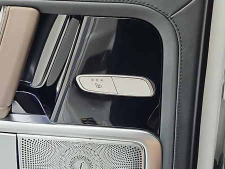 Mercedes-Benz G-Class — photo 13
