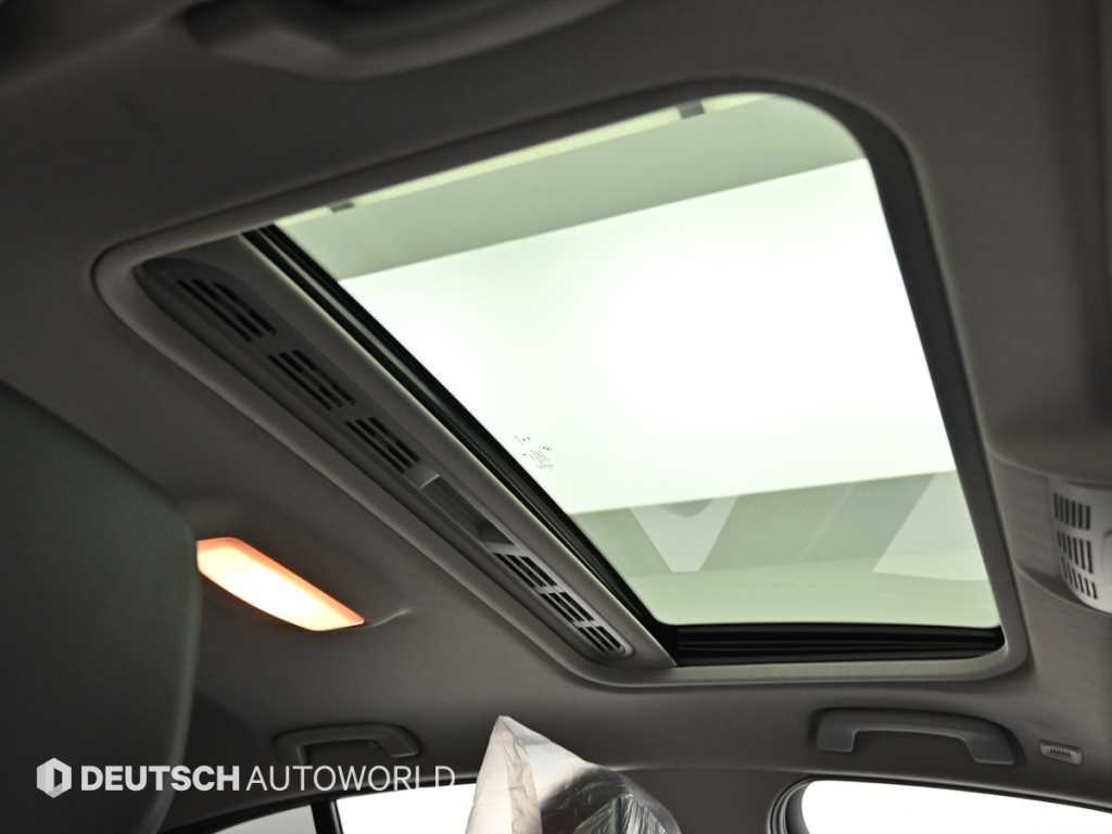 BMW 1-Series — photo 18