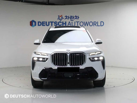 BMW X7 — photo 03