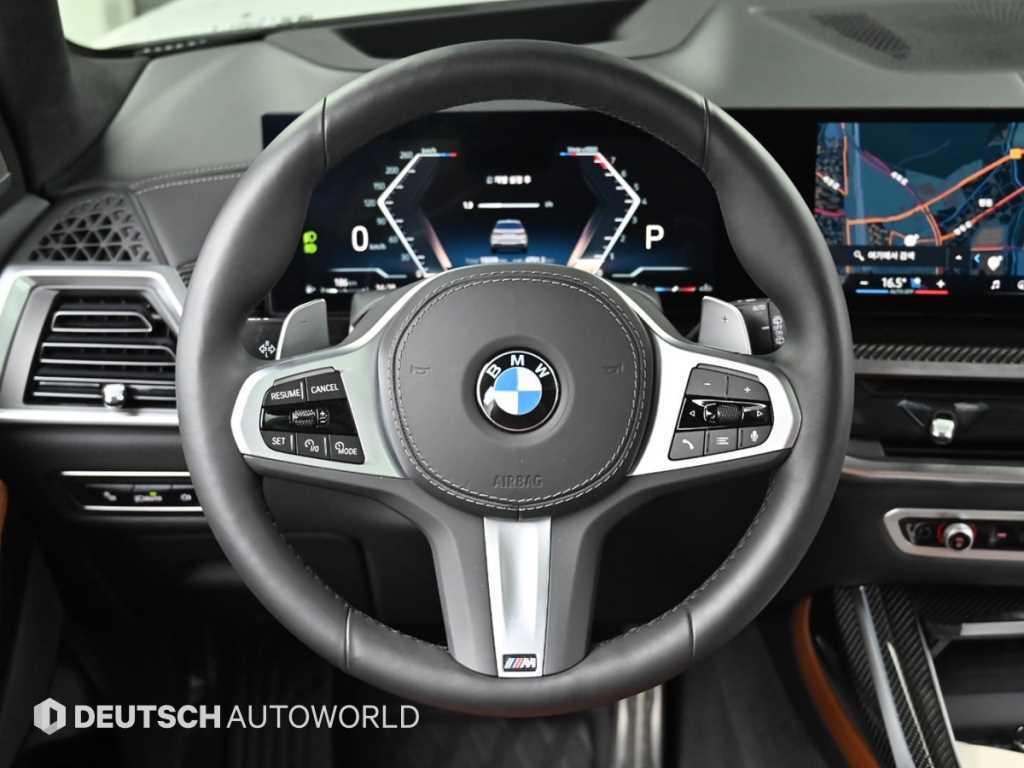 BMW X7 — photo 14