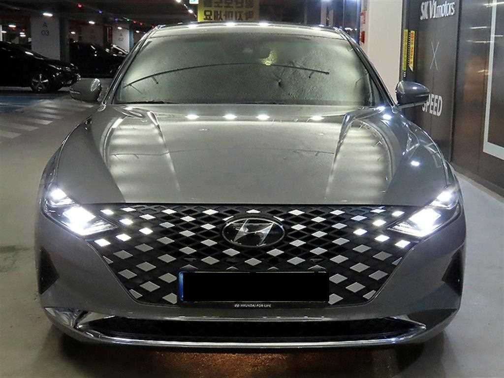 Hyundai Grandeur — photo 02