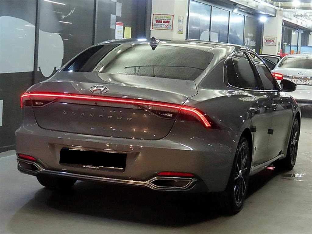 Hyundai Grandeur — photo 04