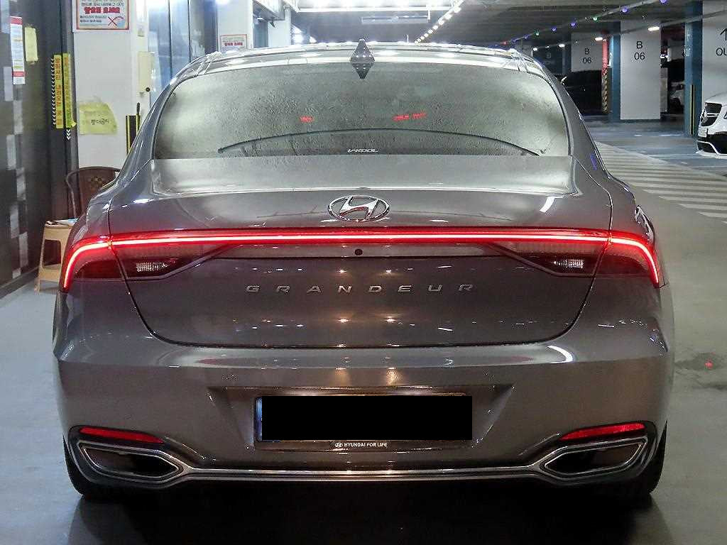 Hyundai Grandeur — photo 05