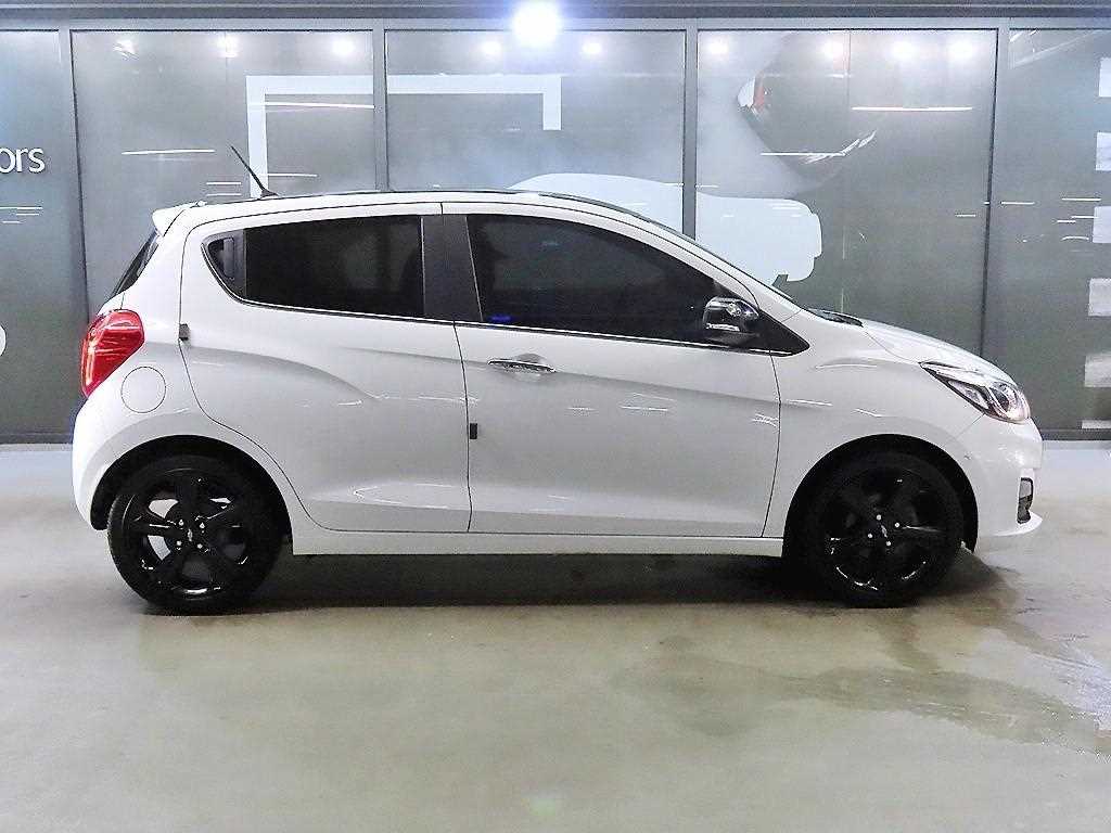 CHEVROLET Spark — photo 03