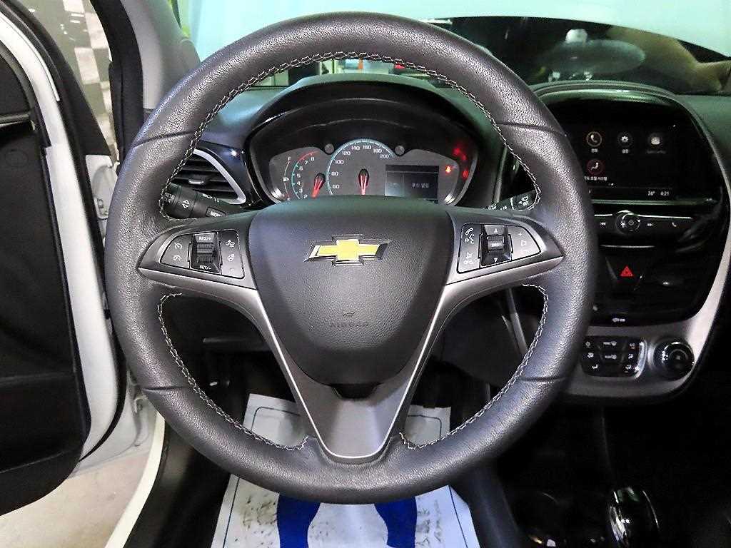 CHEVROLET Spark — photo 08