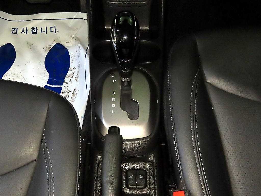 CHEVROLET Spark — photo 12