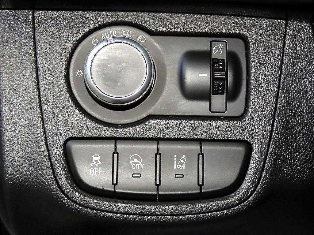 CHEVROLET Spark — photo 14
