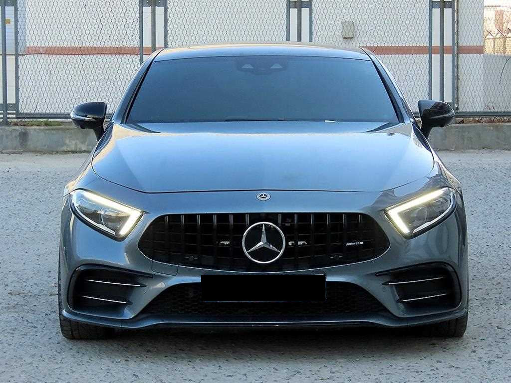 Mercedes-Benz CLS-Class — photo 01