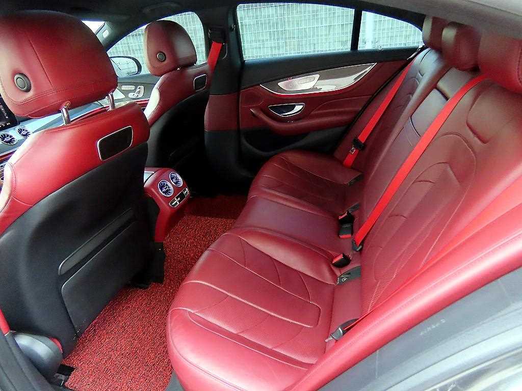 Mercedes-Benz CLS-Class — photo 06