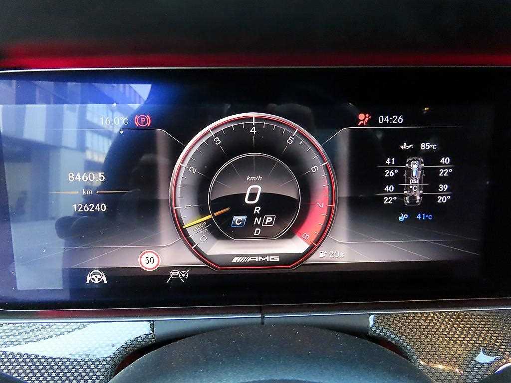 Mercedes-Benz CLS-Class — photo 09