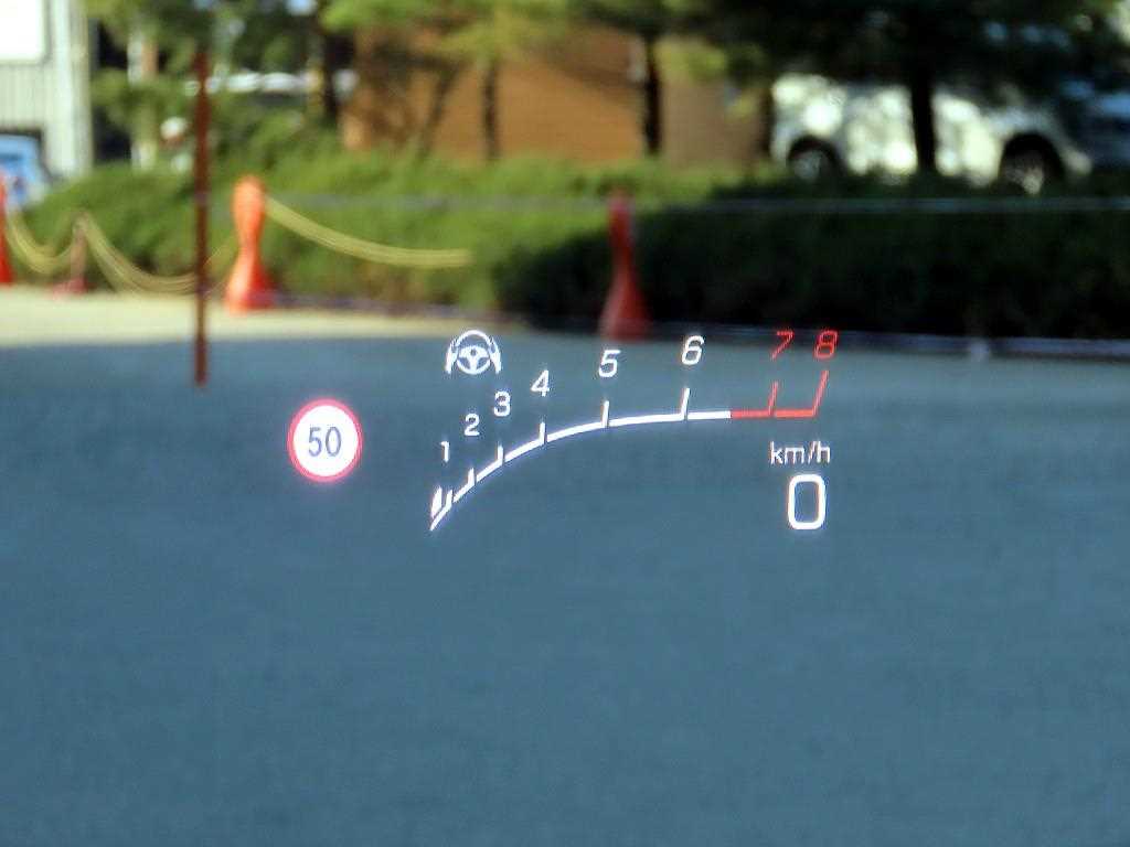 Mercedes-Benz CLS-Class — photo 10