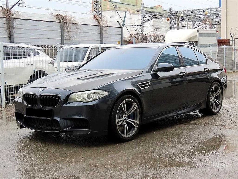 BMW M5 — photo 02