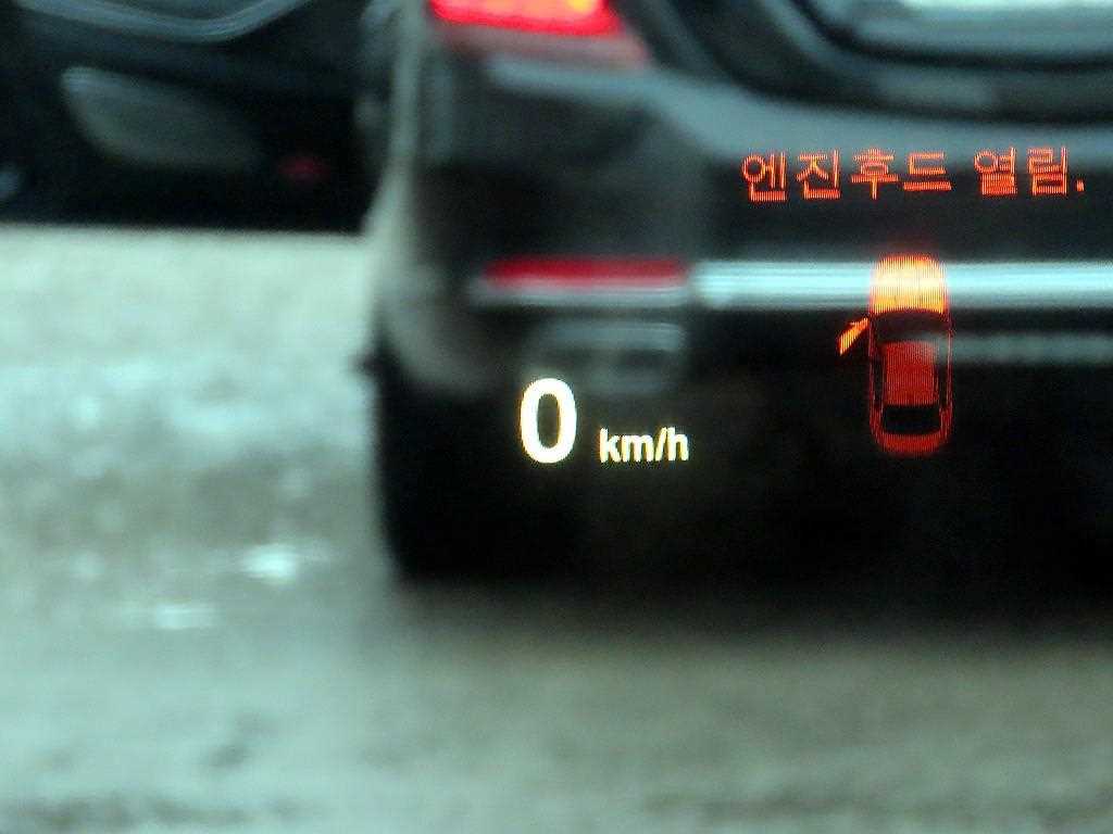BMW M5 — photo 10