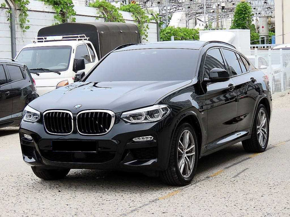 BMW X4 — photo 02